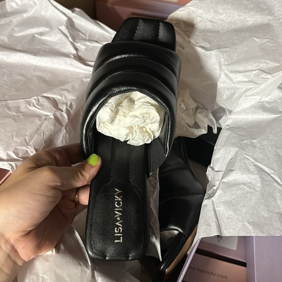 Lisa Vicky Very Sandal Black Sheep Nappa Quilted Puffer - Picture 3 of 4